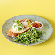 EGGS ON TOAST